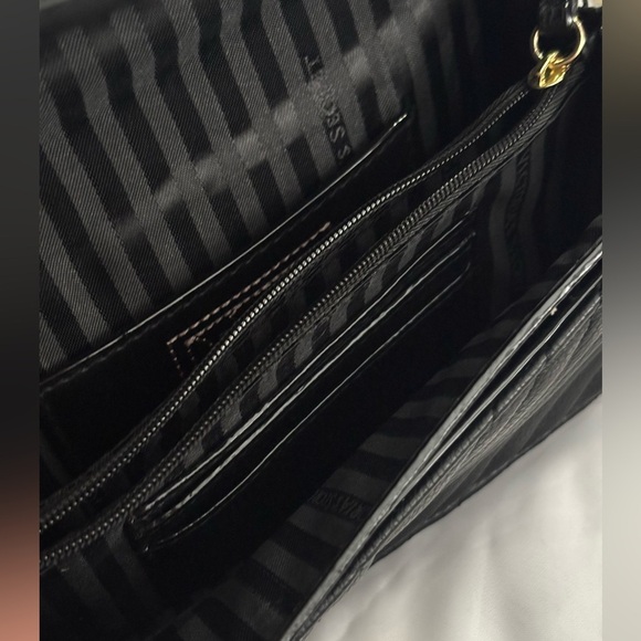 Victoria's Secret Chic Black Quilted Crossbody with Gold Chain and Accents - Picture 8 of 13